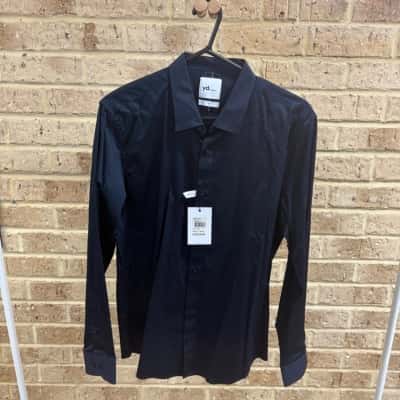 Yd. Mens stretch dress shirt navy  Size M 