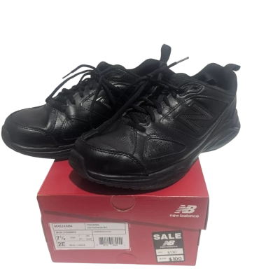 New Balance Mens  Size 7.5 Sneakers Black  