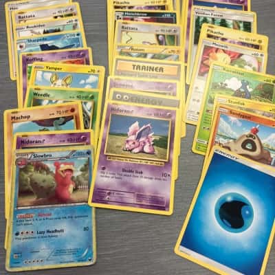 Pokémon bulk card lot of 30 cards