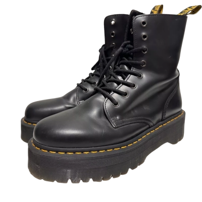 Doc Martens Mens  Size 10 Boots Black  