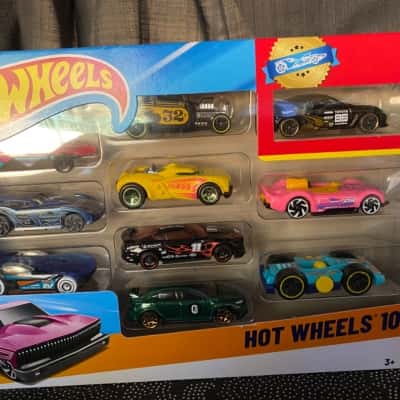 Hot wheels car toys 