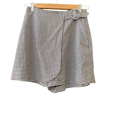 Review Size 6 Skort Black & White Gingham