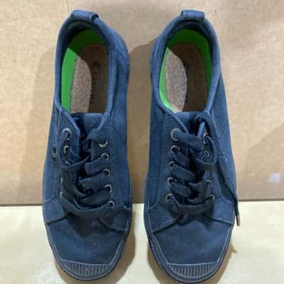 Cariama  Womens  Black  Sustainable Shoes