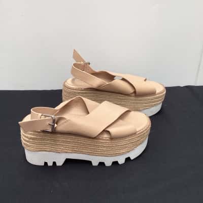Shelly’s London platform sandles camel colour 