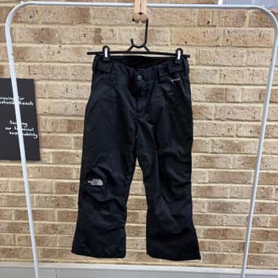 The North Face Kids ez grow snow pants  Size 10 / 12 