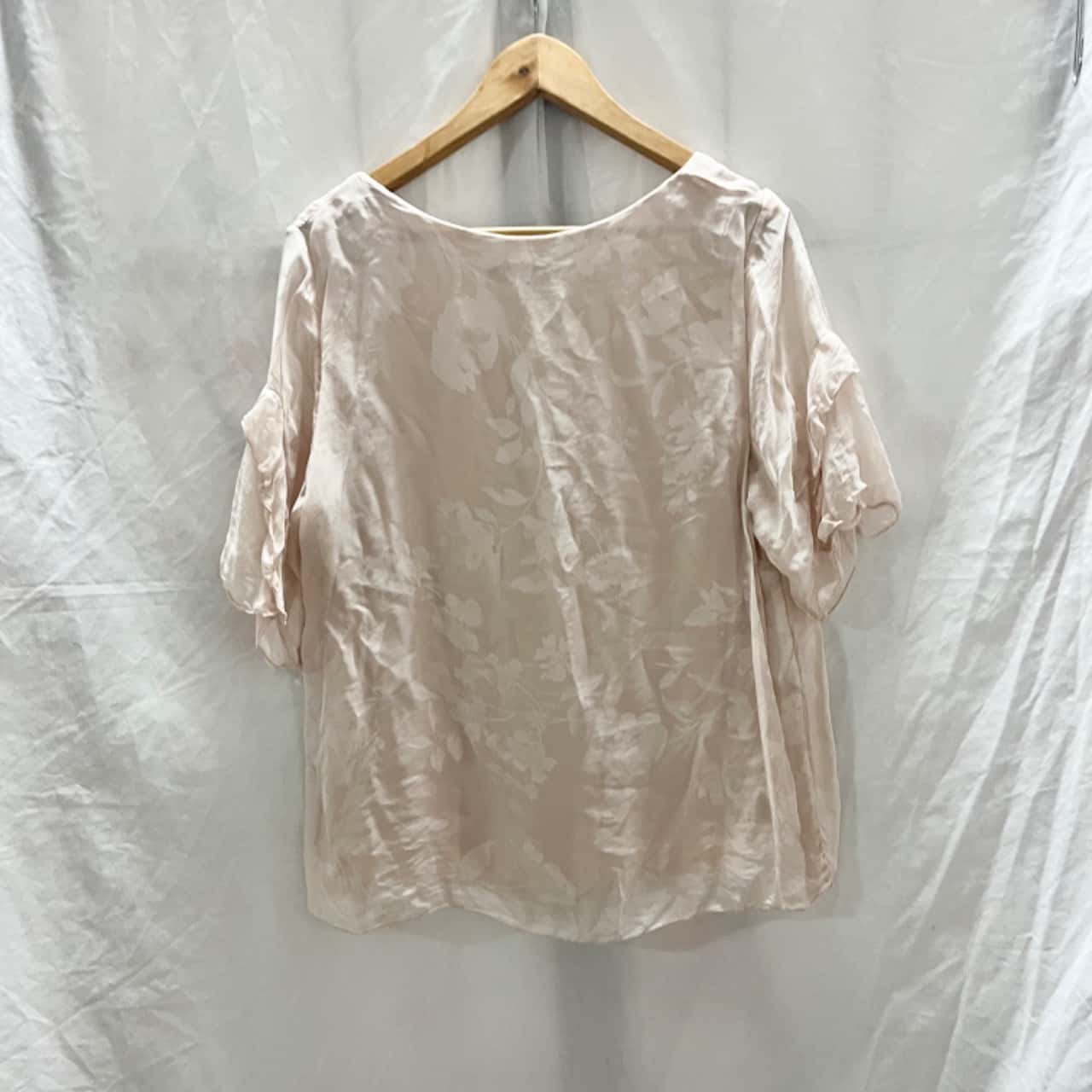 Alba by LiRio Blush Pink main image 1