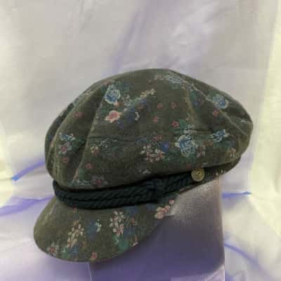 Brixton Womens  Size M Hat Floral / Navy Blue 