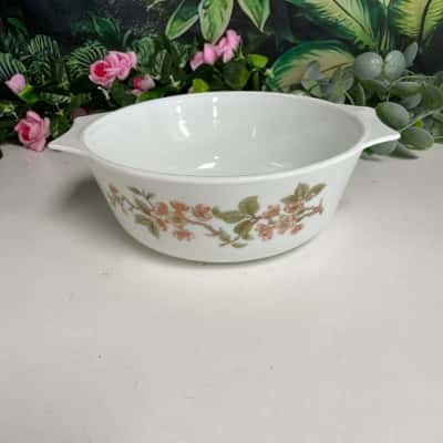 Vintage Pyrex Bowl 1970s “ Cherry Blossom “