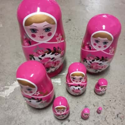 Set 8 Nesting/Matryoshka Dolls