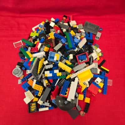 Bag 3 - 1 kg of Mixed Lego