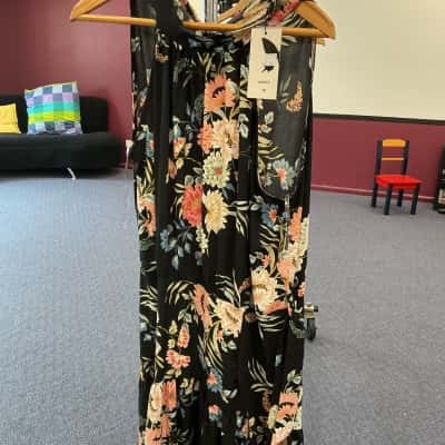  Womens  Size 18 Floral Dress Floral 