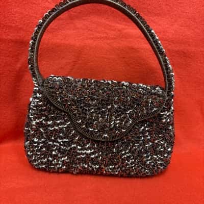  Women's Vintage-Style Sequin Beaded Handbag 