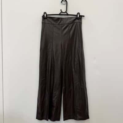 Zara Brown Cropped Wide Leg PU Pants - Size XS 