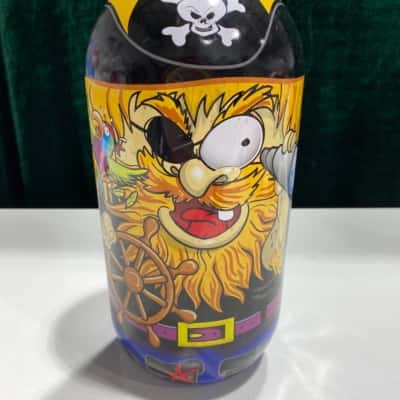 Mighty Beanz Collector Tin & Beanz