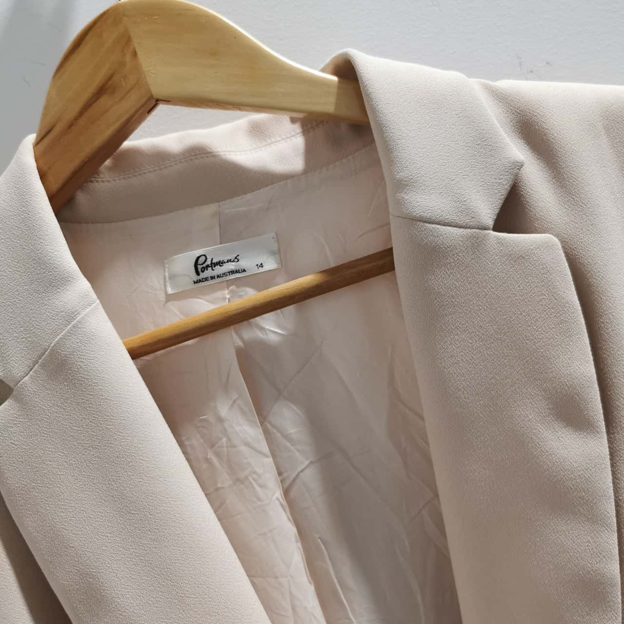 Portmans Womens Size 14, pale pink, jacket. Single button fastening