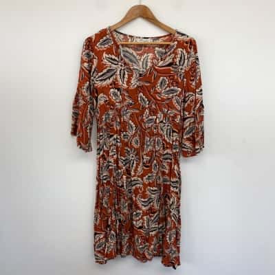 Hourglass Dark Orange Floral Short Bell SLeeve Mini Dress Size 10