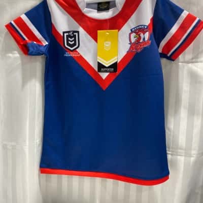 BNWT NRL Kids Size 8 Sydney Roosters Sport Jersey 