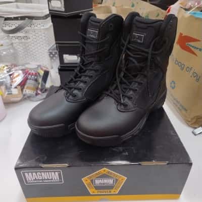 Magnum Unisex Size 9 Boots Black