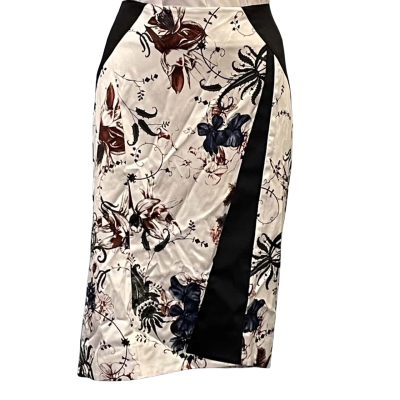 Cue Womens Size 12 Midi Skirt/Pencil Skirt Black/Floral/White