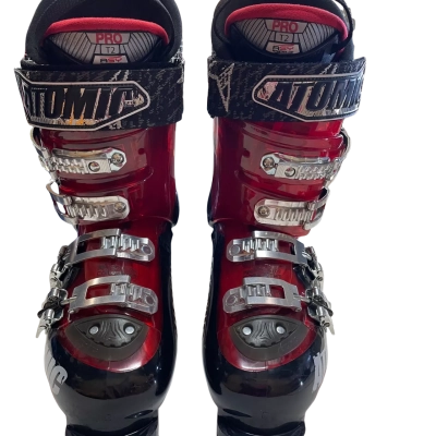 Atomic Mens  Size 8 Ski Boots Black  / Red 