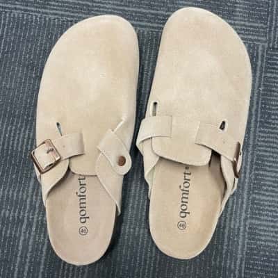  Womens Suede Clogs By Qomfort  Size 46 