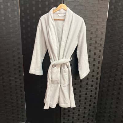 Country Road Womens  Size S Grey Robe