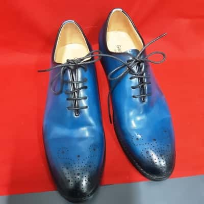 Men's custom bold blue with burnished black toe size 44 brogue style shoes