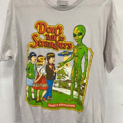 Don’t talk to strangers Womens  Size L T-shirts Beige 