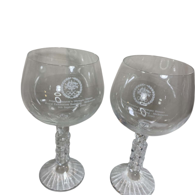 2 PAIR OF PRIME MINISTERS DINNER 2000 OLYMPICS EXHIBITION BUILDINGS MELB SOUVENIR GLASS