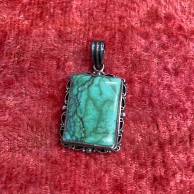 Vintage silver Pendant with green stone 