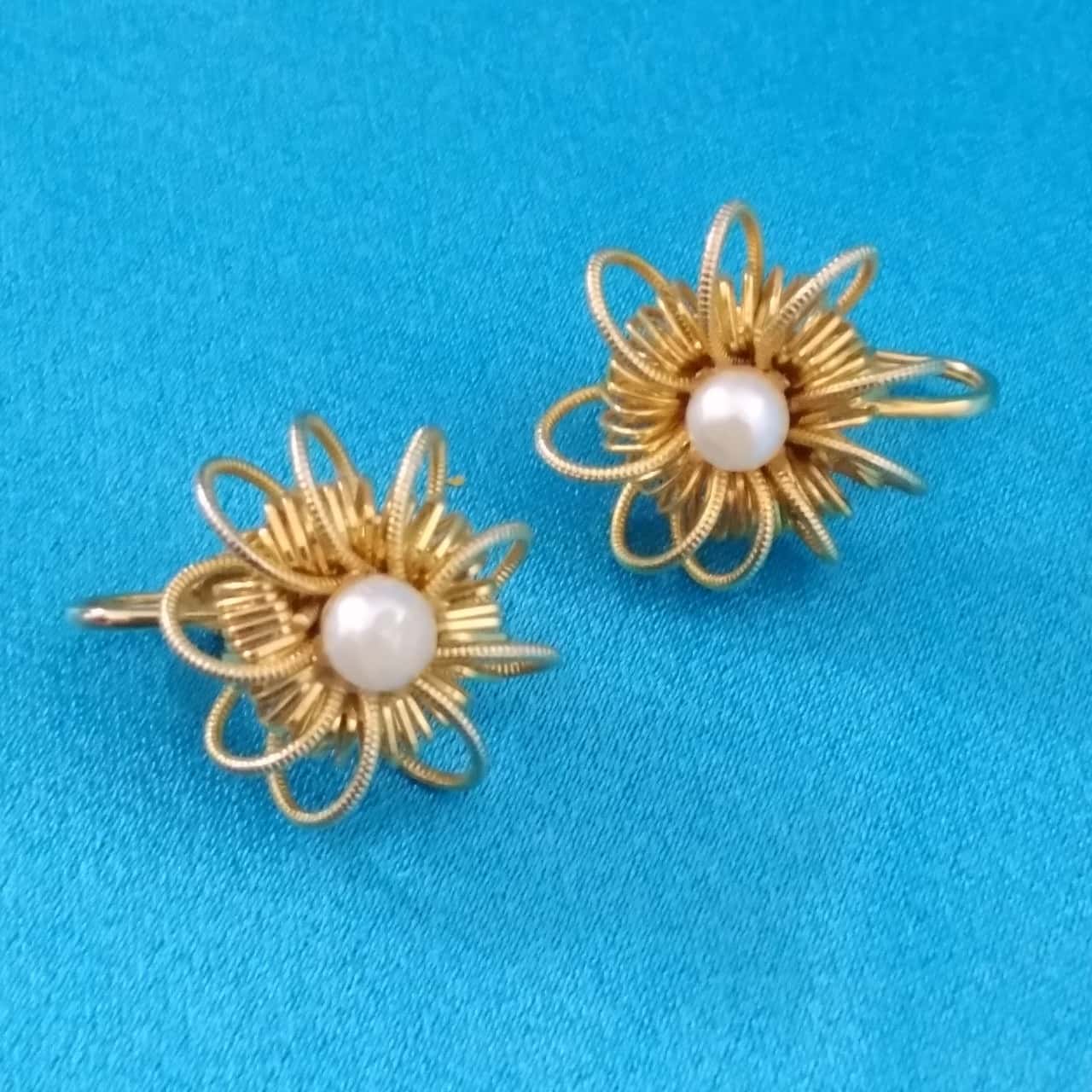 Golden Pearl Clip On Earrings(s)