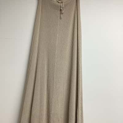 Dissh Womens  Size XL maxi Skirt Cream 