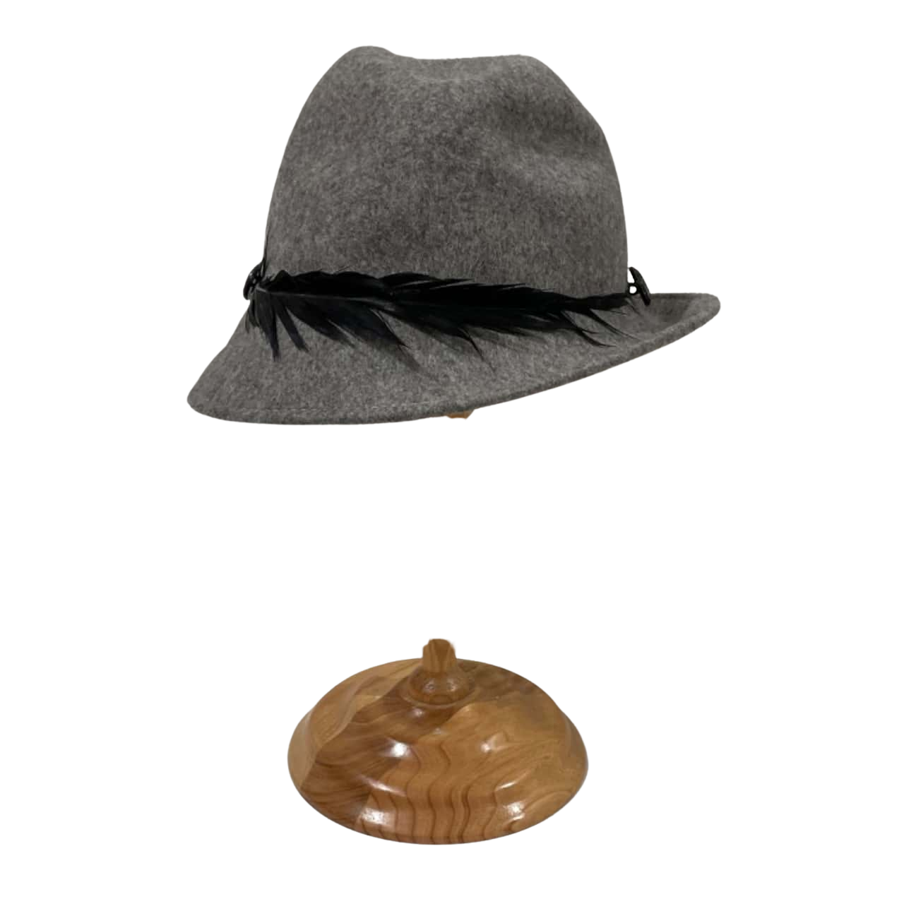 Lou Lou Australia Size L Grey