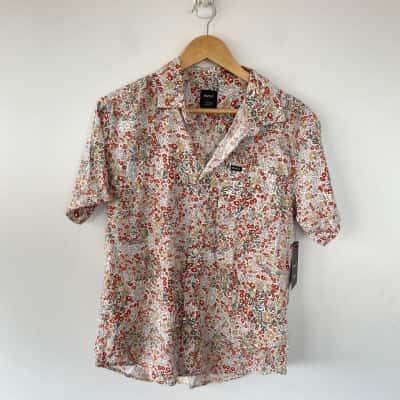 RVCA White Red Floral Short Sleeve Shirt Size S 