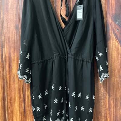 City Chic  Size S Playsuit Black  / White new 