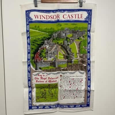 Decorative Tea Towel - Windsor Caslte 