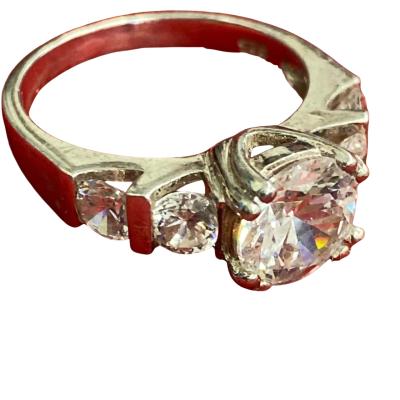  Women's Stirling silver, 5 cubic zirconias Ring. N