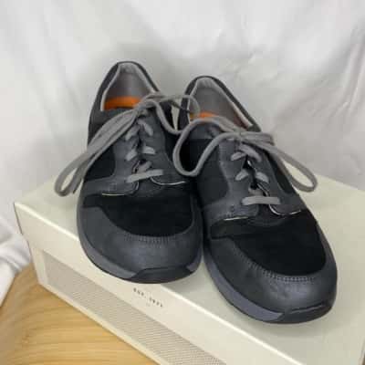 Rockport Womens Size 9 Derby Trainers 
