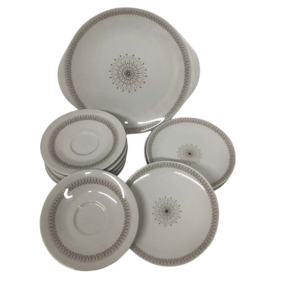 Royal Doulton 'Morning Star' Dinner set pieces x 13 - Made in England
