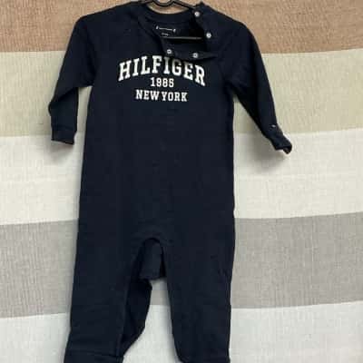 Tommy Hilfiger Kids  Size 6-12m Jumpsuit Black  