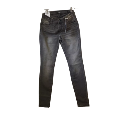 Guess Womens  Size 31  Skinny/Mid Rise Jeans Grey / Other NWT