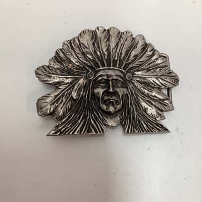  Mens  Metal Vintage  Native American Indian with full feather headdress belt buckle