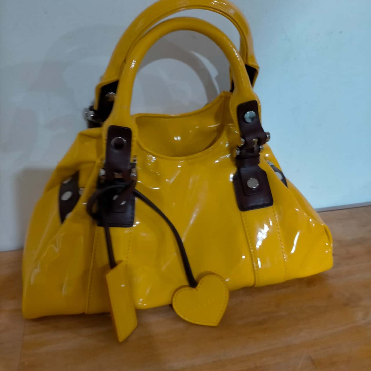 JANE HOLLI Patent Leather Yellow Handbag VGUC (s) 