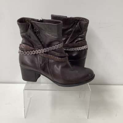 Brando Womens  Size 40 Boots Black  - cowboy style -storm 