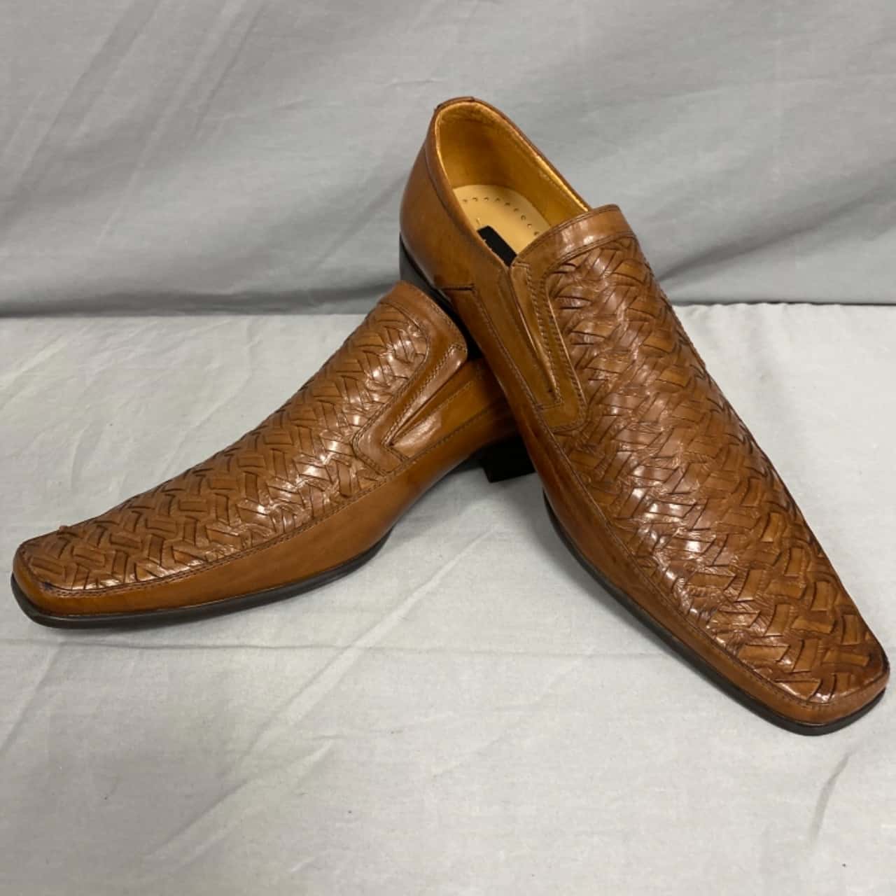 converse half slipper