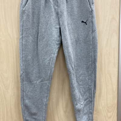 Puma Mens  Size L Grey Trackpants  16