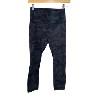Lululemon Womens  Size 4 Leggings Black  / Camouflage 