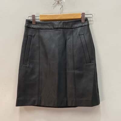 Sheike Womens  Size 6 Leather-Look Mini Skirt Black 