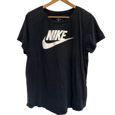 Nike Womens Size XL Black T-Shirt