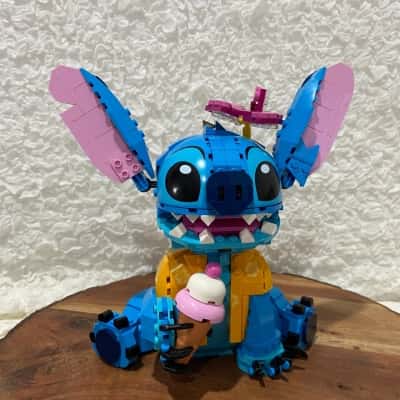 LEGO: Disney Lilo & Stitch Specials #43249